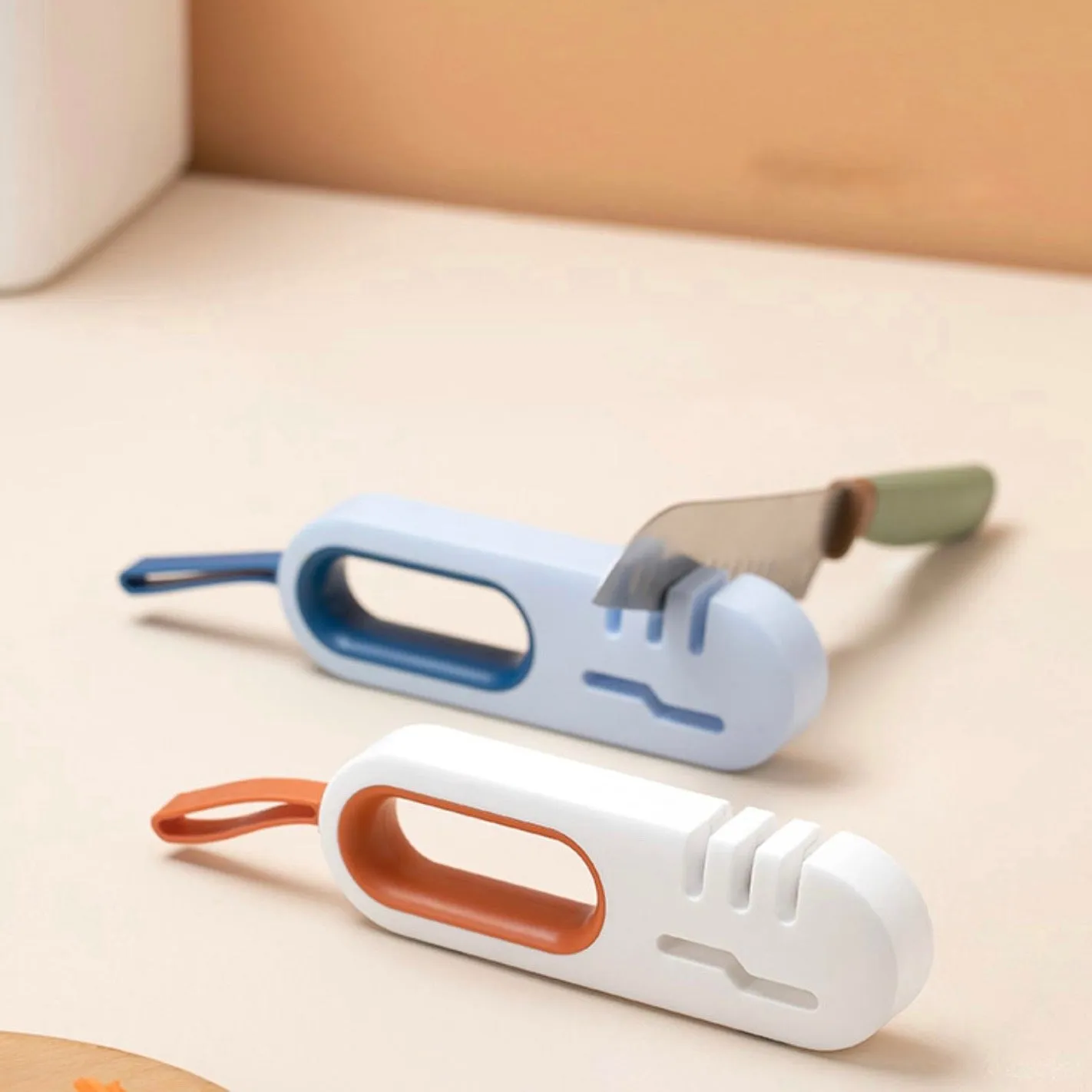 4-in-1 Kitchen Knife Sharpener Handy Innovative Tools