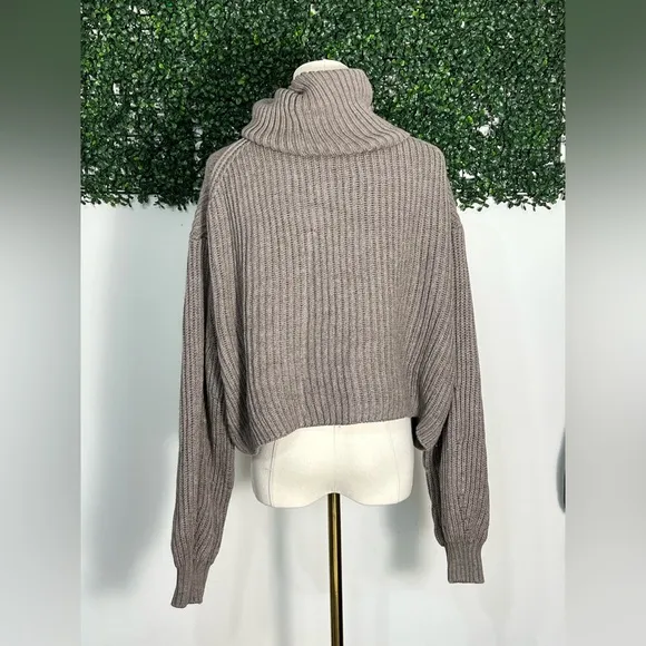 Aritzia Babaton Guell Merino Wool Turtleneck Sweater Taupe Large