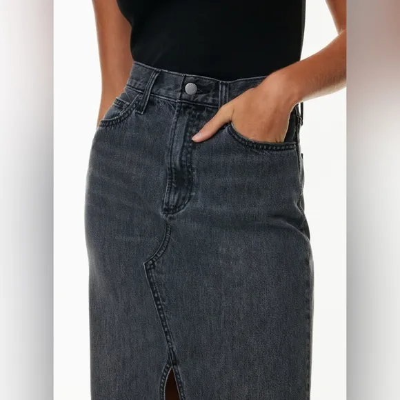 Aritzia Denim Forum The '90s Vintage Maxi Jean Skirt