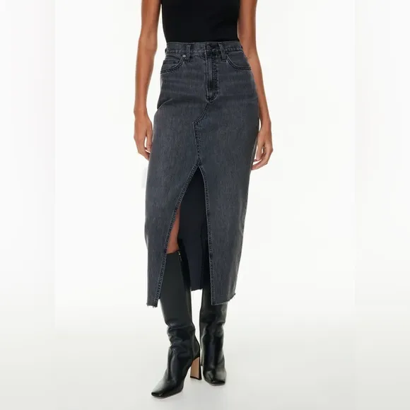 Aritzia Denim Forum The '90s Vintage Maxi Jean Skirt