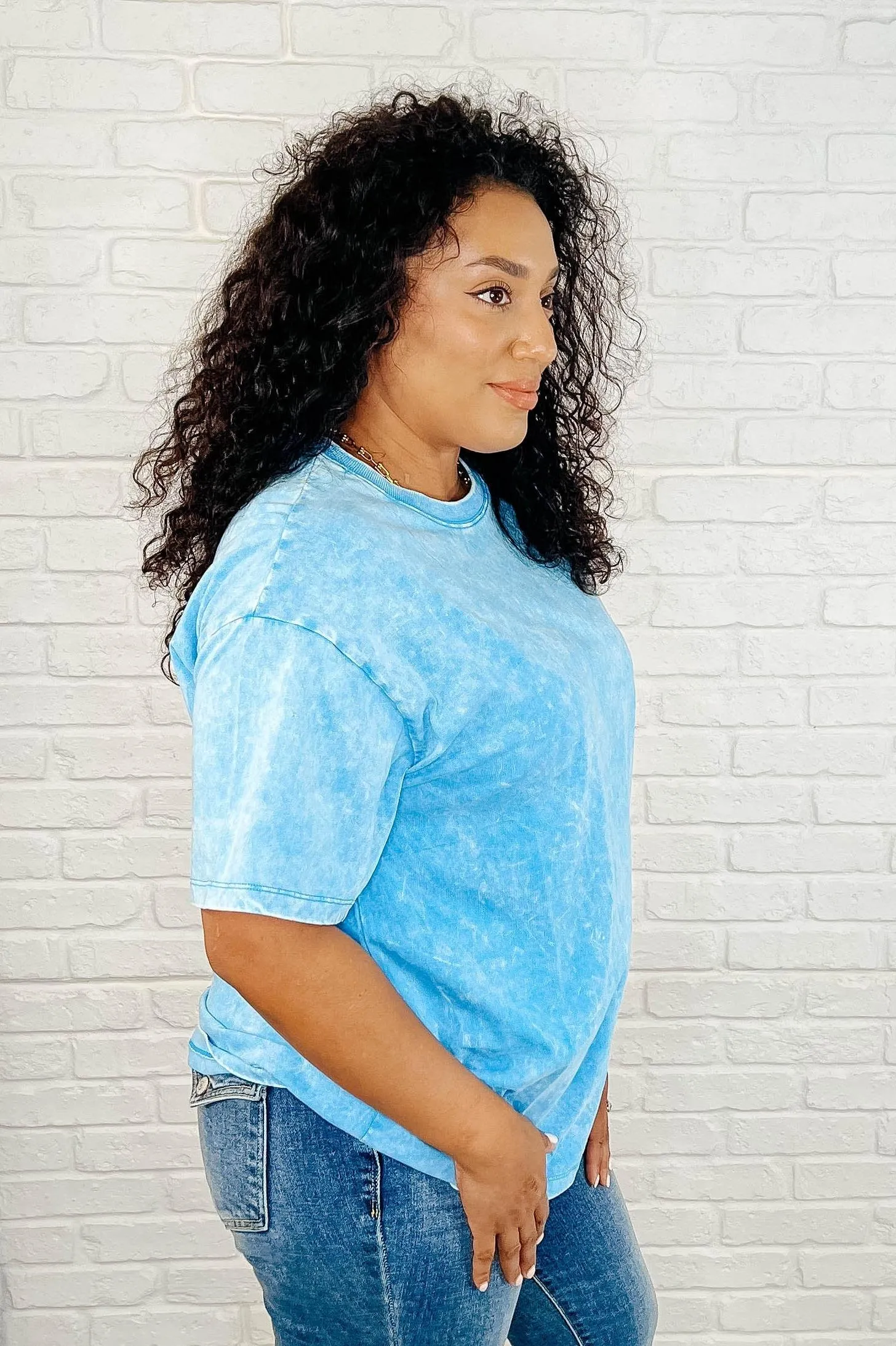 Casual Basic Drop Shoulder Oversized Tee in Deep Sky