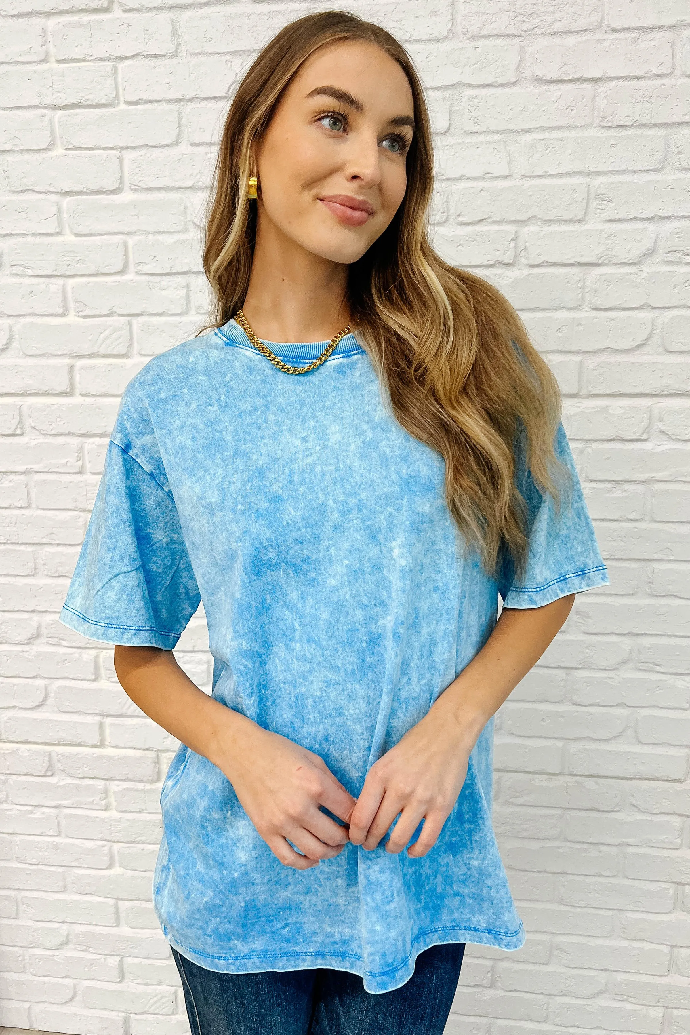 Casual Basic Drop Shoulder Oversized Tee in Deep Sky