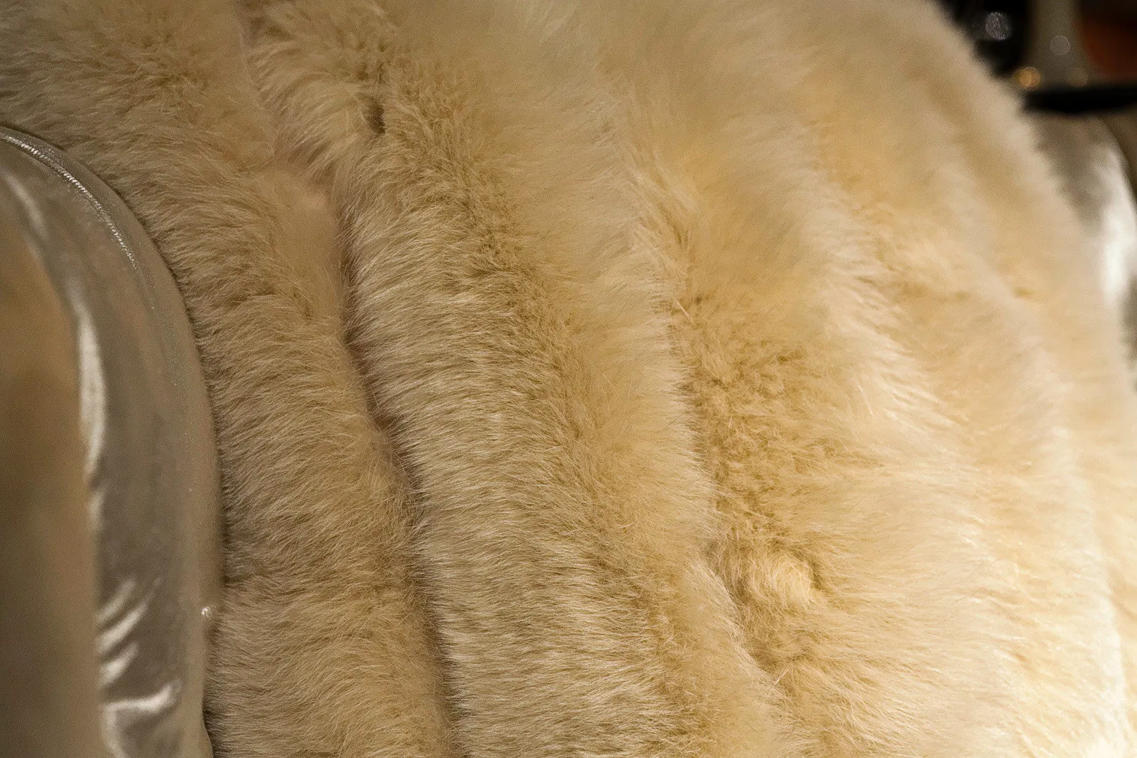 Fox Strip Pillow Snow - Adri Collection