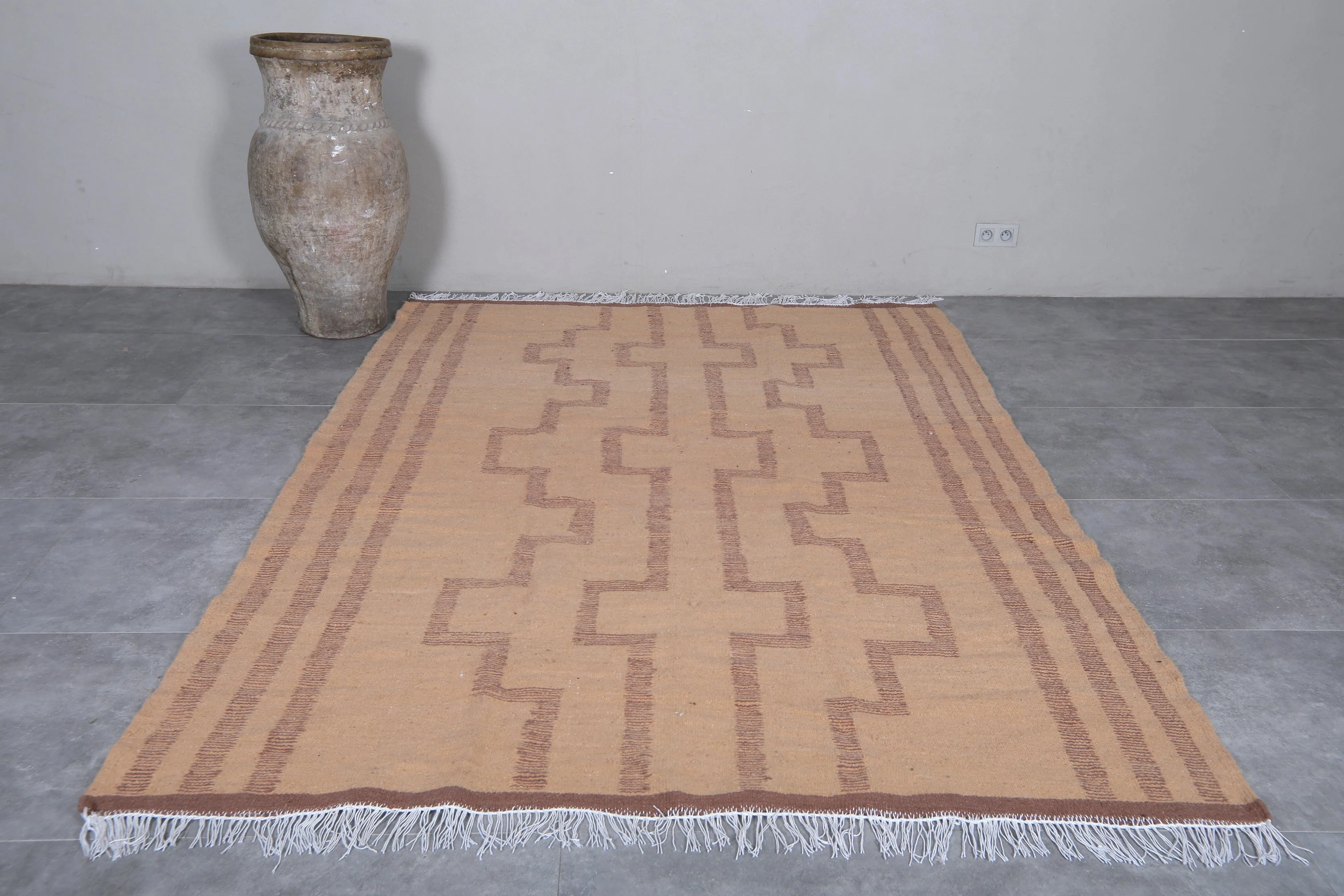 Moroccan Kilim Rug - Hand Woven Moroccan Rug - Custom Rug