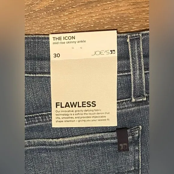 NWT JOE’S JEANS THE ICON MID RISE SKINNY ANKLE IN DISTORTION DESTRUCTION SIZE 30