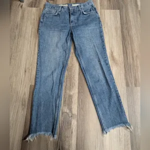 Pilcro And The Letterpress Size 27 Tilde High Rise Cropped Raw Hem Jeans