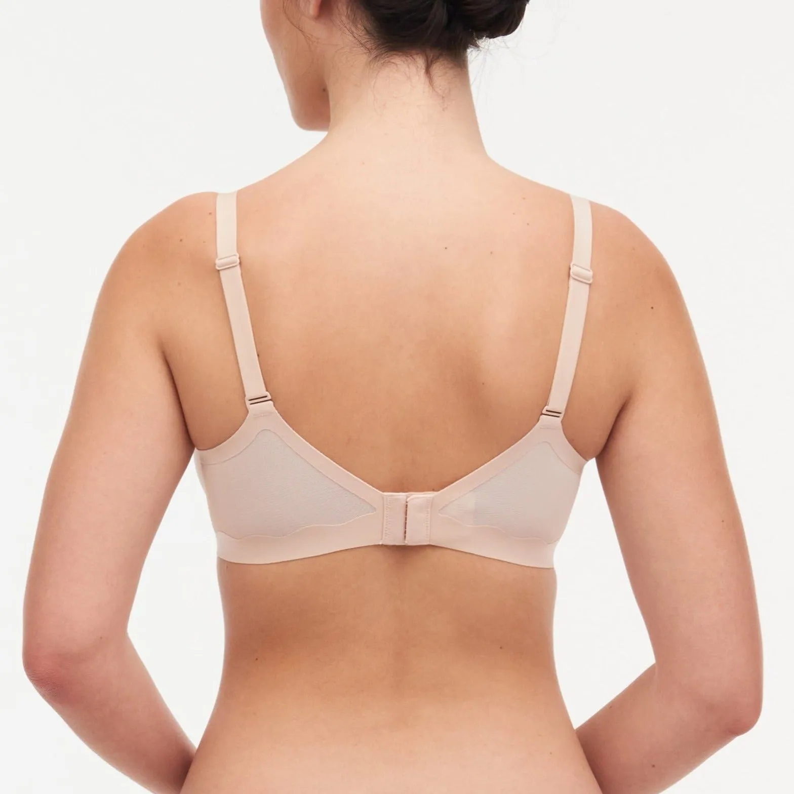 Pure Light Spacer Bra In Nude Blush - Chantelle