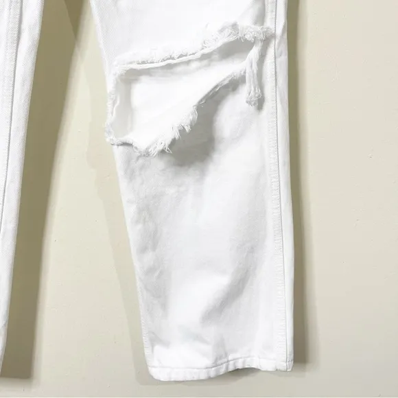 RE/DONE White Distressed 90's High Rise Loose Jeans in White With Rips Size 24