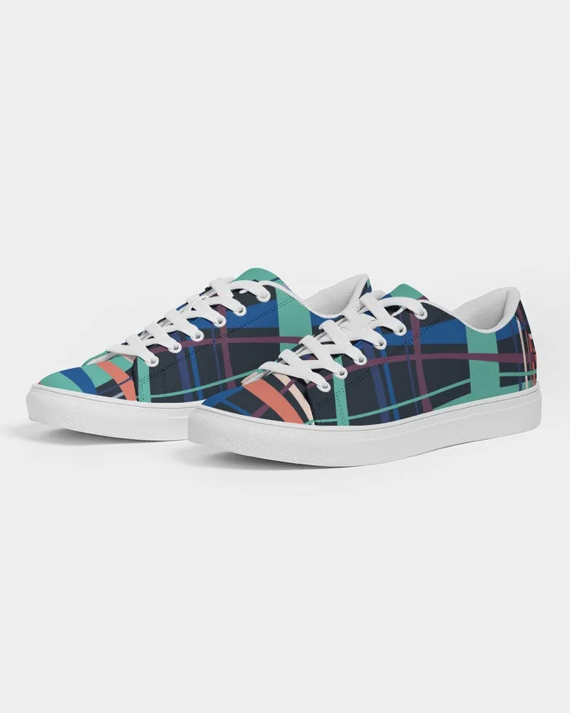 SMF Weave Feminine Faux-Leather Sneaker