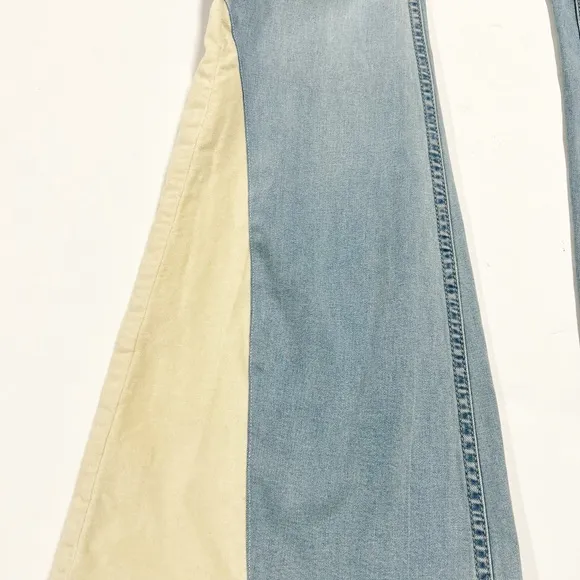 We The Free Womens Light Wash Cream Colored Velvet Panel Penny Pull On Flare