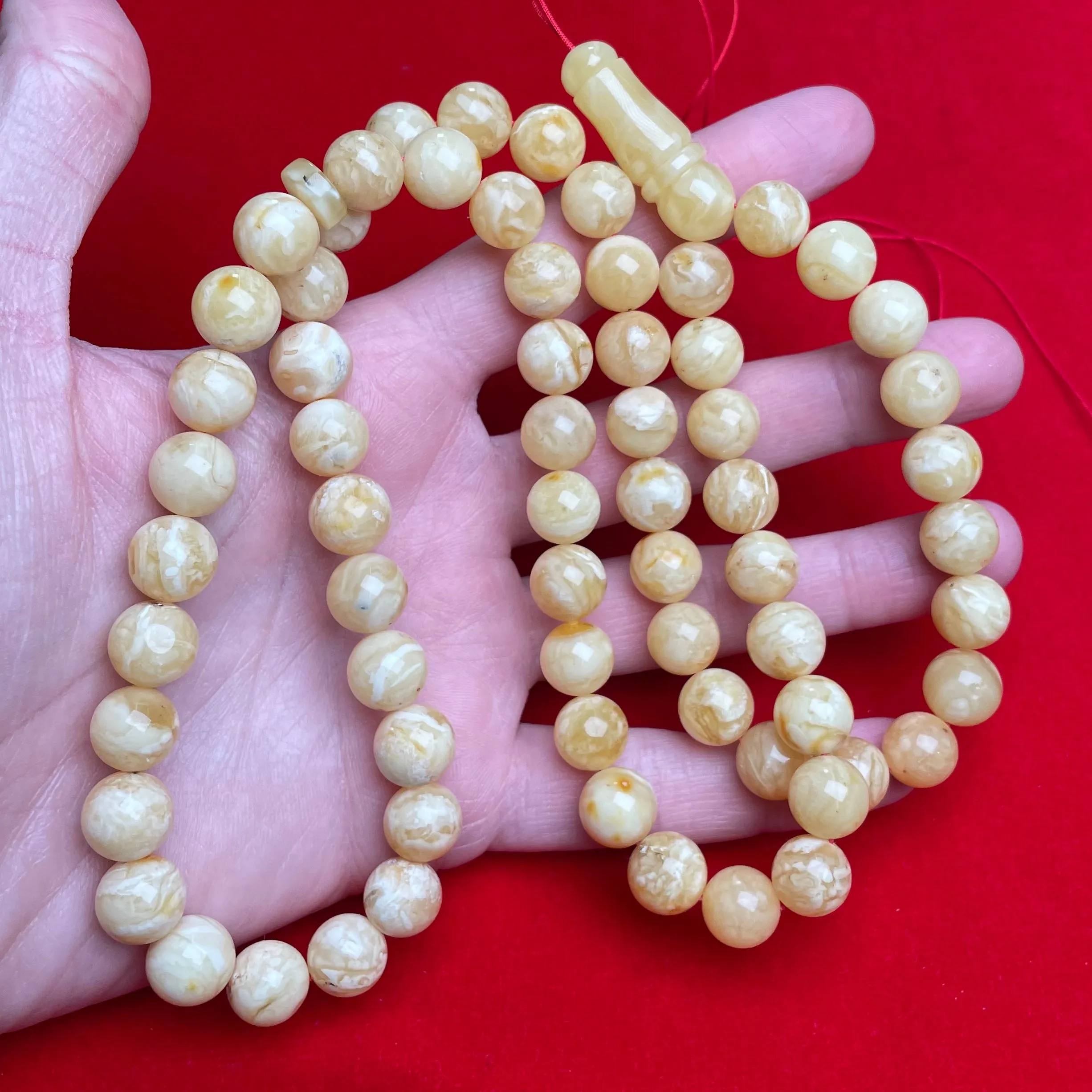 YELLOW/WHITE AMBER MISBAHA 10,9mm 47,6g