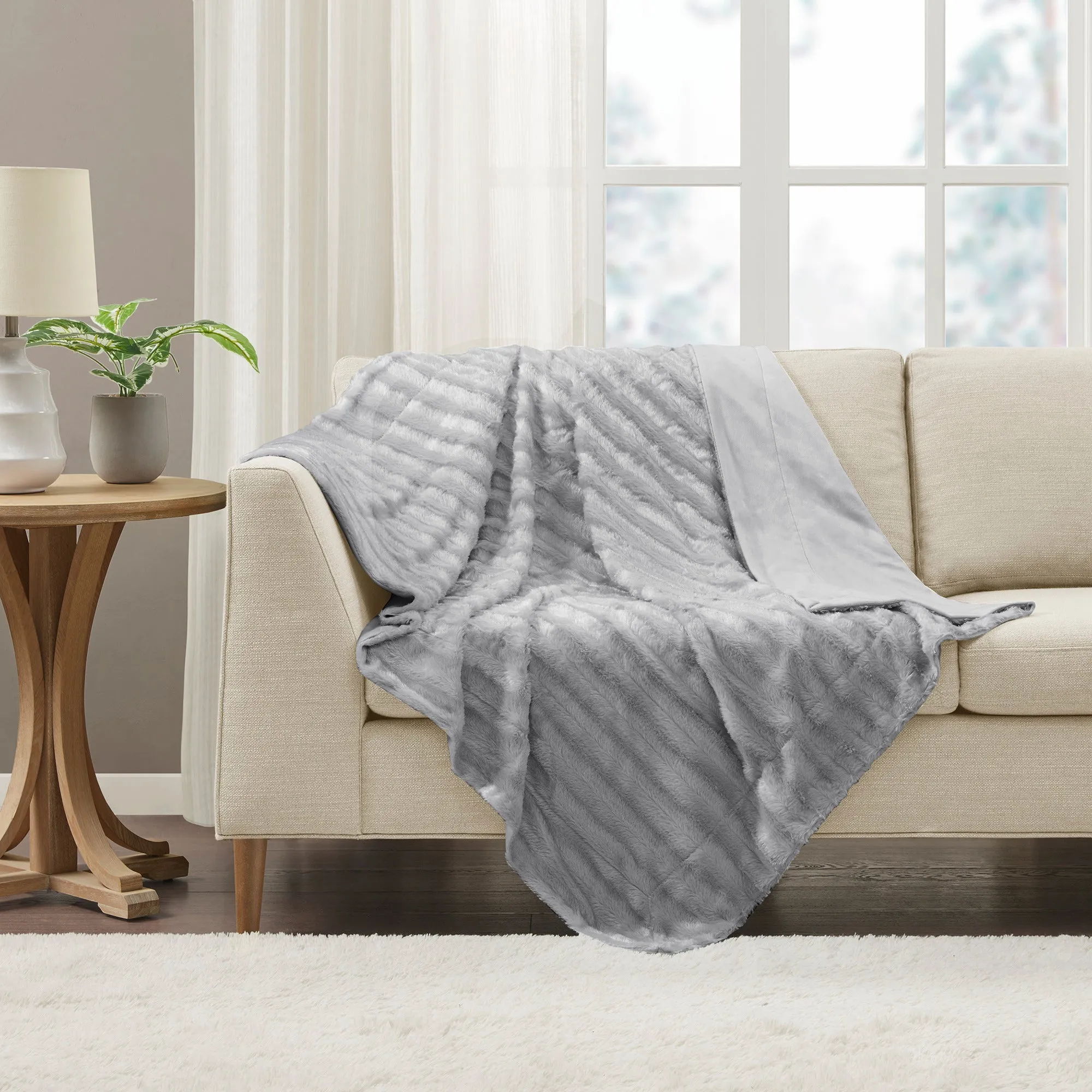 York Long Fur Throw