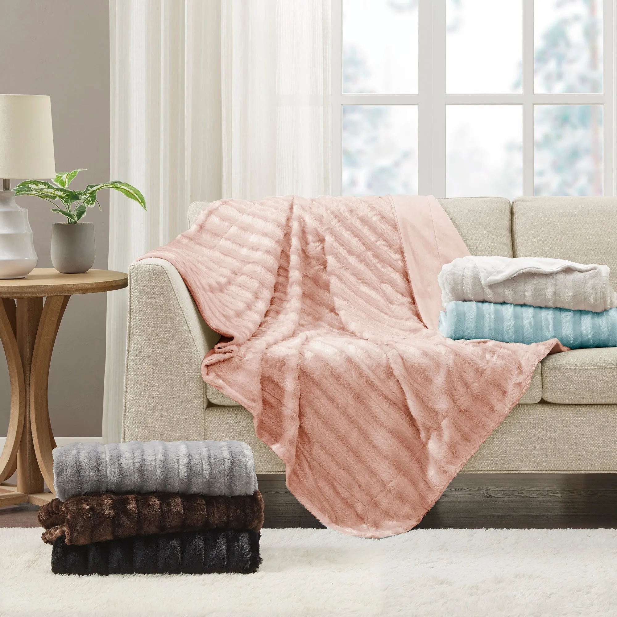 York Long Fur Throw